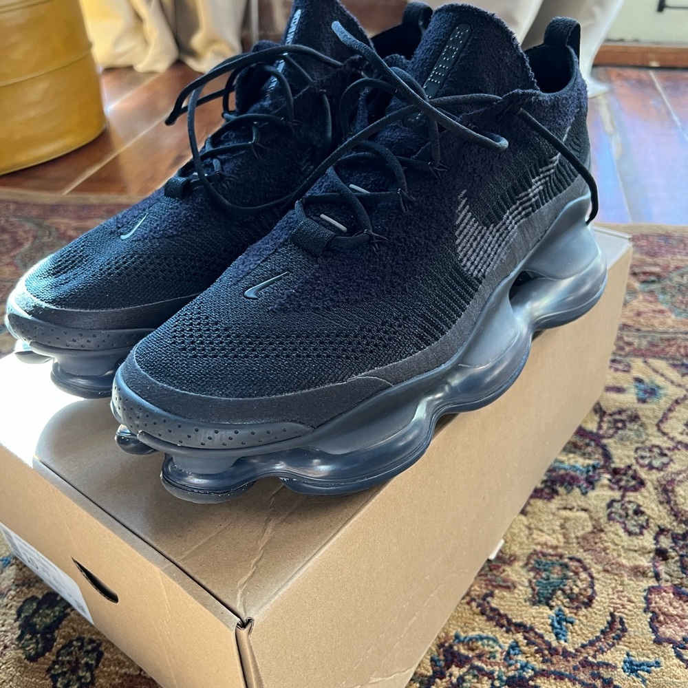 Nike Airmax Scorpion Triple Black Size 15